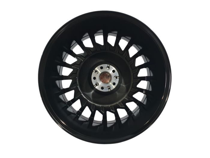 R20 BMF (разноширокие) на Mercedes-Benz A-Class W176 2012-2015 года