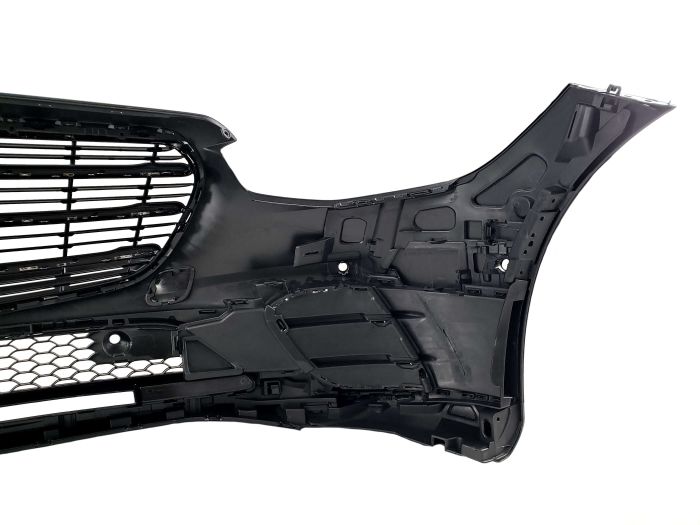 Передний бампер (AMG) БЕЗ РЕШЕТКИ РАДИАТОРА на Mercedes-Benz S-Class W223 2020-2025 года