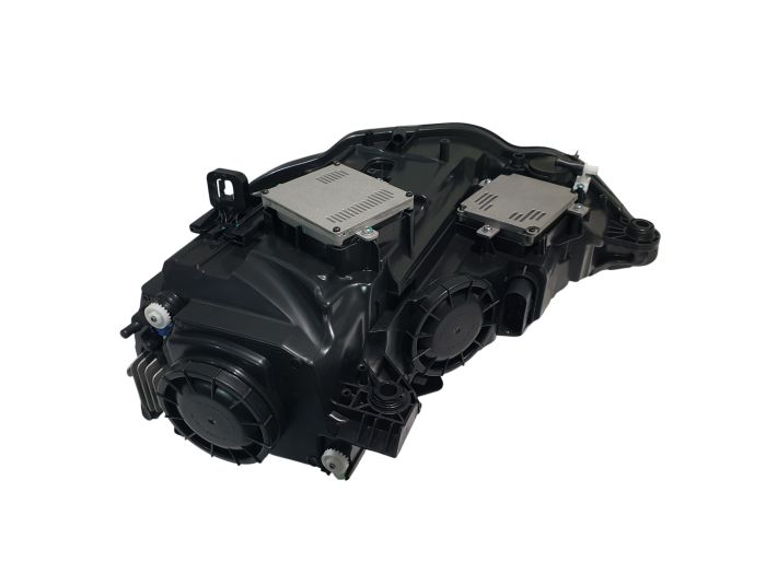 Передние фары (Xenon + блоки) на Audi A3 8V 2012-2016 года