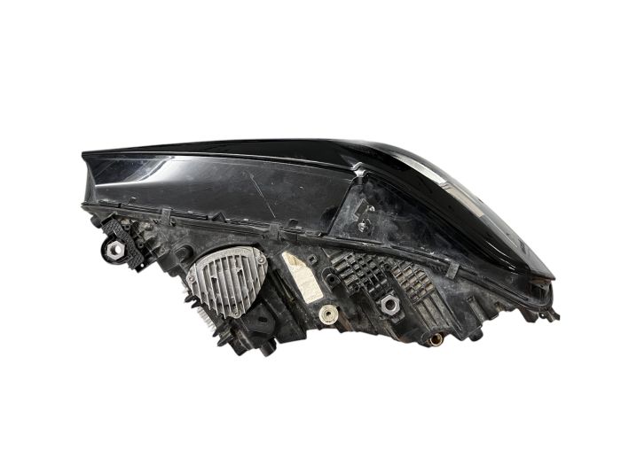 Передние фары Led RH ( Оригинал ) на BMW X5 G05 2018-2022 года