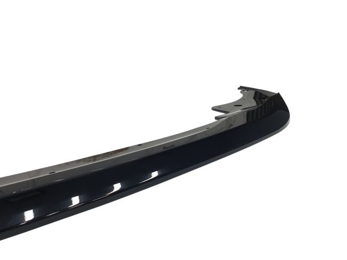 Губа (переднего бампера) Черный глянец V1 на BMW 4 Series G22/G23 2020-2024 года