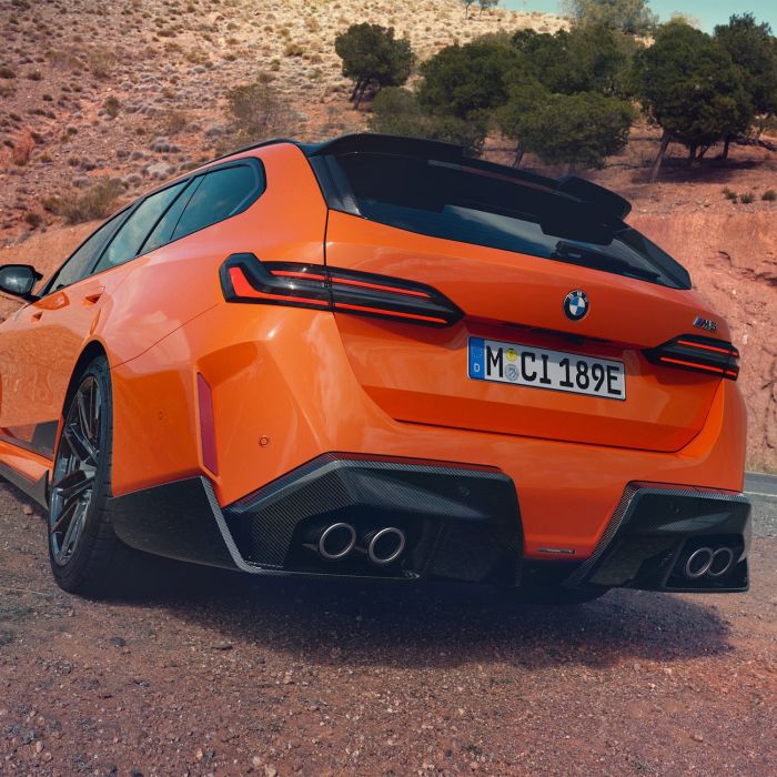 Диффузор ( Карбон ) V1 на BMW M5 G90 / G99 2024-2026 года