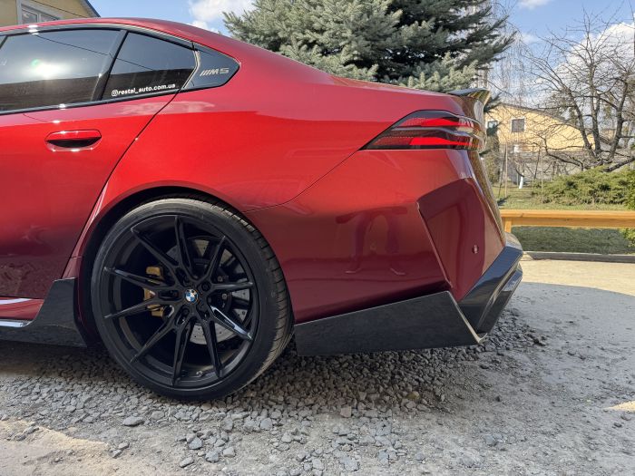 Диффузор ( Карбон ) V3 на BMW M5 G90 / G99 2024-2026 года