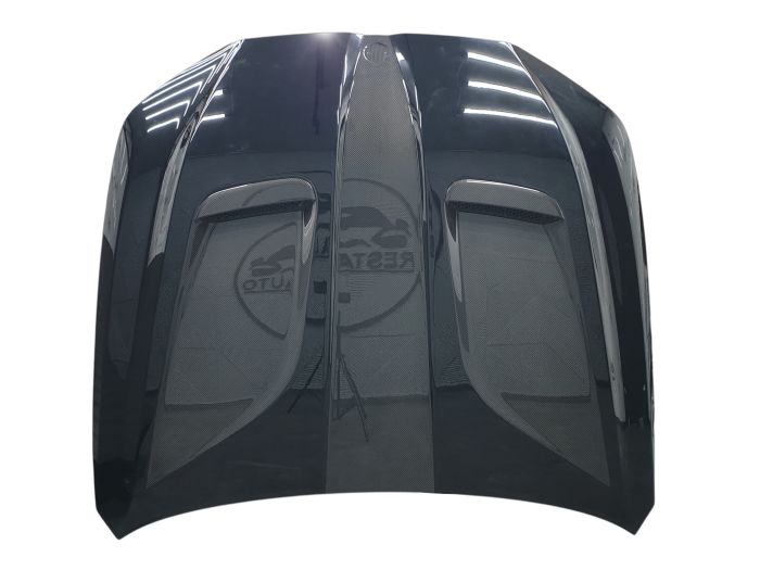 Капот ( Карбон ) ( с местом под покраску ) на BMW M5 G90 / G99 2024-2026 года