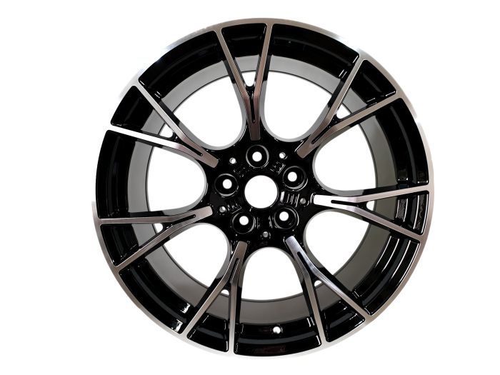 R18 BMF Диски (одноширокие) на BMW 3 Series F30 / F31 2011-2018 года