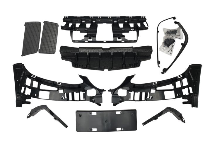 Комплект обвесов Full Set ( C63 LCI ) на Mercedes-Benz C-Class W205 2014-2018 года.