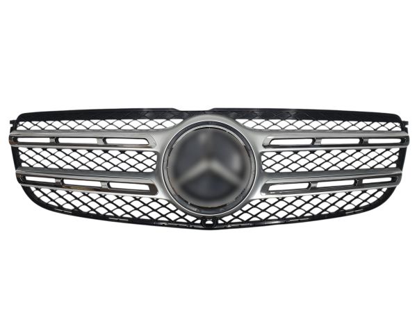 Решетка радиатора Chrome Silver AMG на Mercedes-Benz GLS-Class X166 2015-2019 года