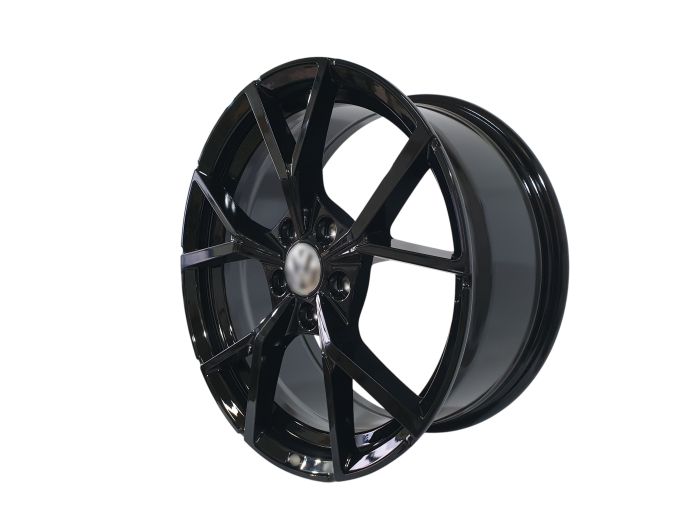 R18 Gloss Black Диски (одноширокие 8.0J ET45) на Volkswagen Arteon 2017-2020 года