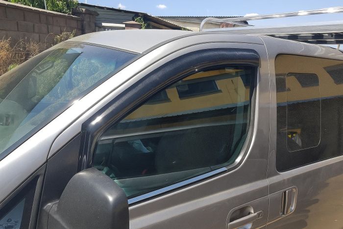 Наружные молдинги окон (2 шт, нержавейка) для Hyundai H300, H1, Starex 2008-2020 гг