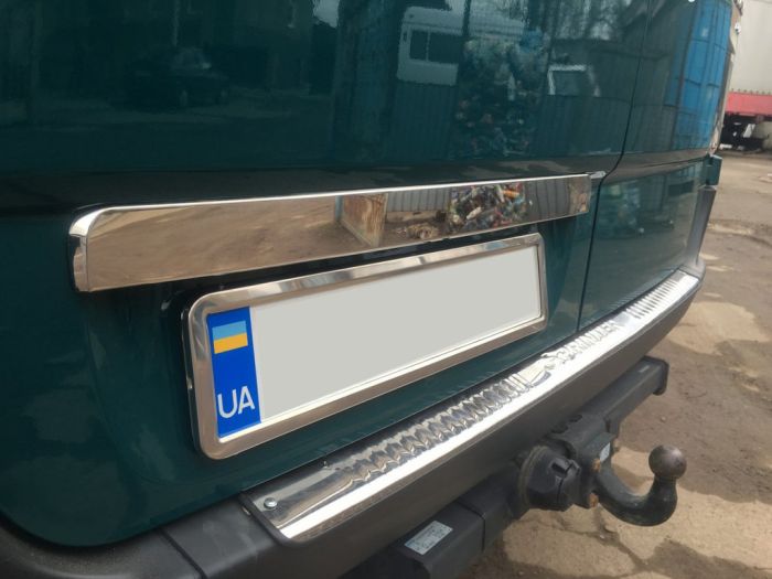 Накладка из нержавейки над номером OmsaLine - Итальянская Нержавейка для Mercedes Sprinter W906 2006-2018 гг