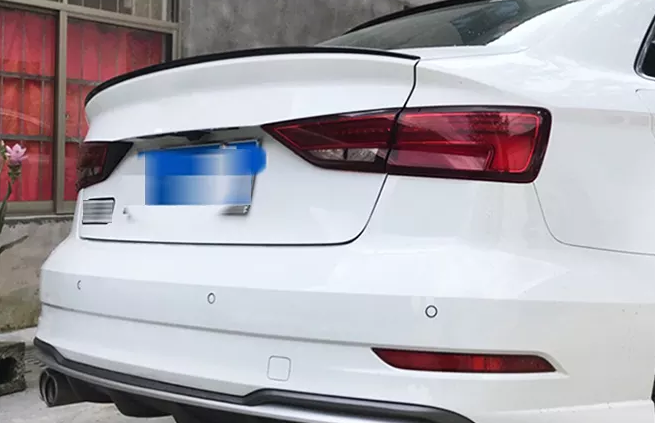 Спойлер на Audi A3 8Y стиль S3 черный глянцевый ABS-пластик (2021-...)