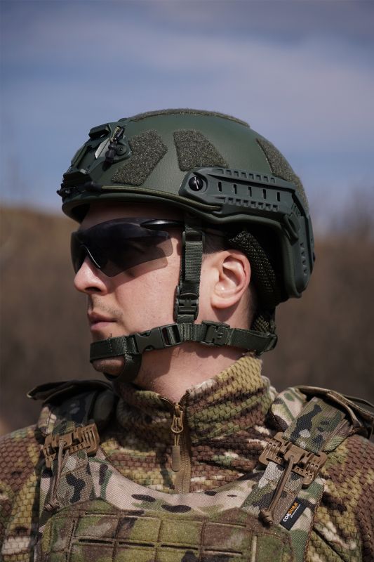 Кевларовый баллистический шлем FAST GEN III Kevlar Olive с креплением NVG и рейками