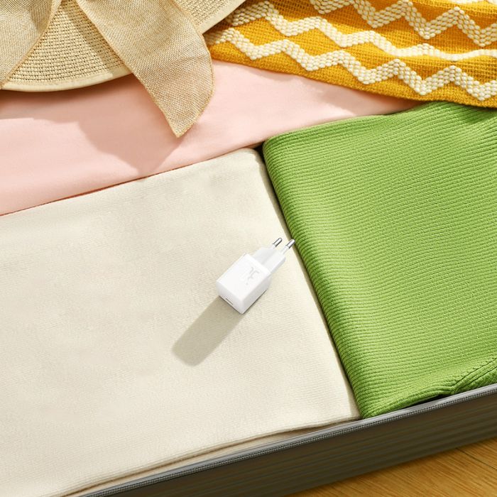 Мережевий зарядний пристрій з кабелем Baseus GaN5 Fast Charger(mini) 1C 30W EU Moon White(With: Fast Charging Data Cable Type-C) (P10110902213-00)