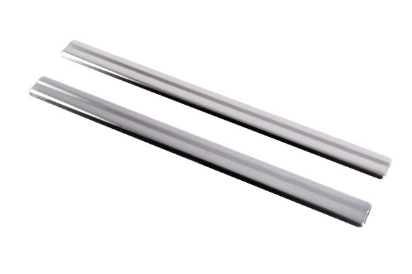 Накладки на пороги Carmos (2 шт, нержавейка) для Nissan Juke 2010-2019 гг