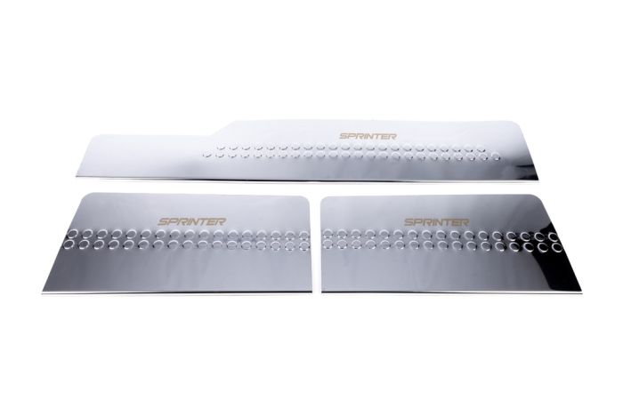 Накладки на внутренние пороги нержавеющие Carmos V1 (3 шт) для Mercedes Sprinter W901/902/903/904/905 1995-2006 гг