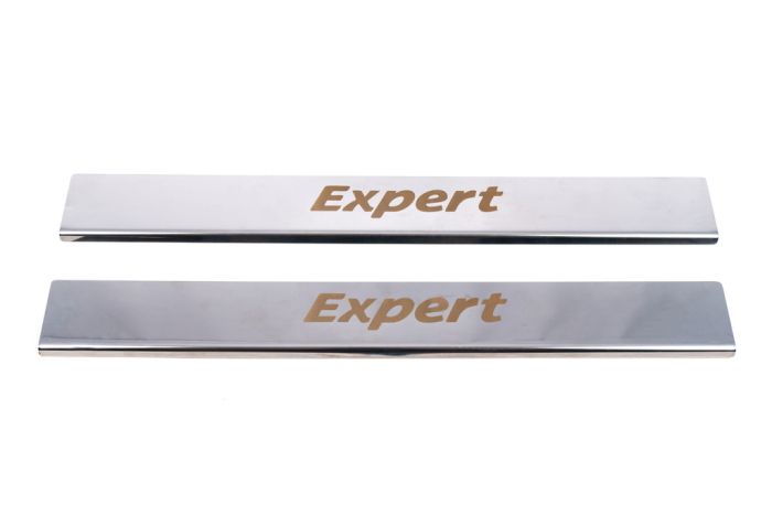 Накладки на пороги нержавеющие (Carmos, 2 шт) для Peugeot Expert 2007-2016 гг