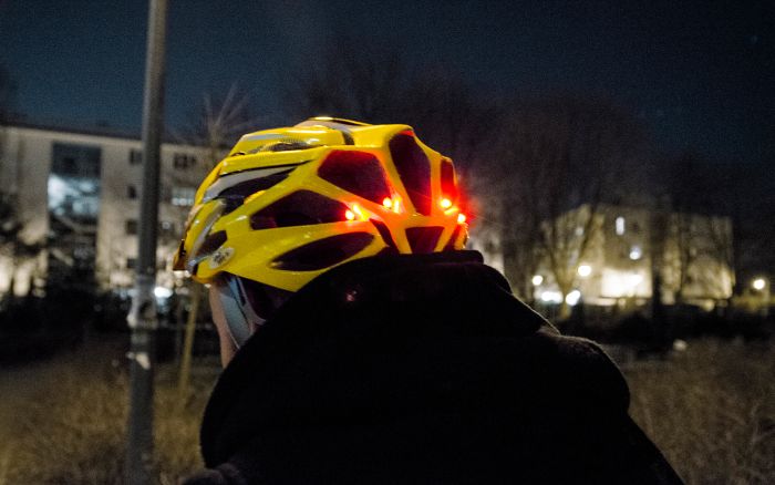 Ліхтар велосипедний 4 LED лампочки "HELMET" на велошолом (88305-IS)