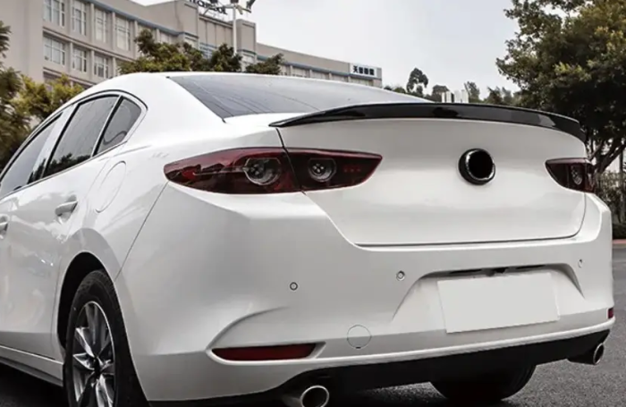 Спойлер Mazda 3 стиль RS ABS-пластик (2019-...)