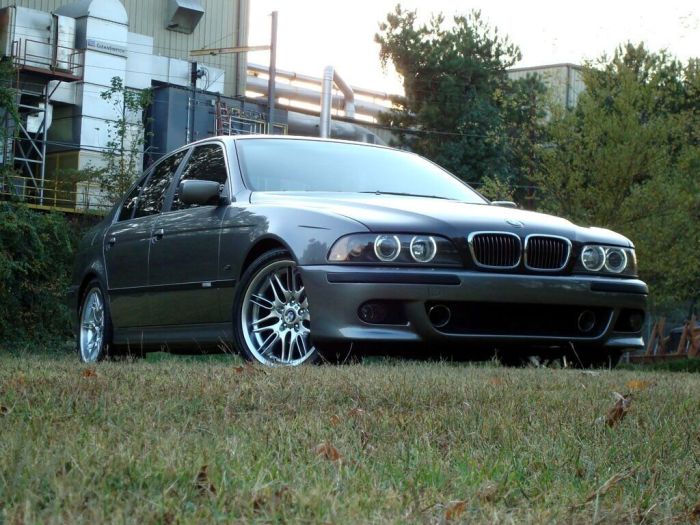 Решетка радиатора под М5 BMW E39. Хром
