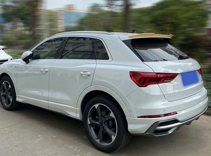 Cпойлер багажника Audi Q3 F3 черный глянцевый ABS-пластик (2019-...)