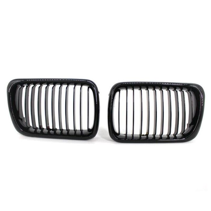 Решетка радиатора BMW E36 (96-99 г.в.)