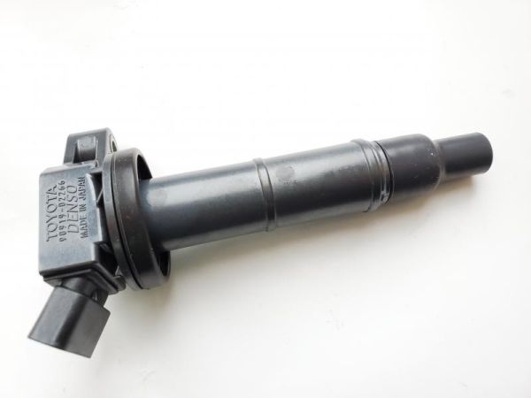 Toyota Катушка зажигания