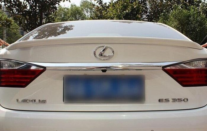 Спойлер на Lexus ES350 (2012-...)