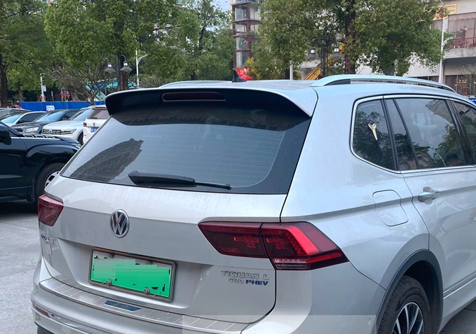 Спойлер багажника Volkswagen Tiguan 2 ABS-пластик (2017-...)