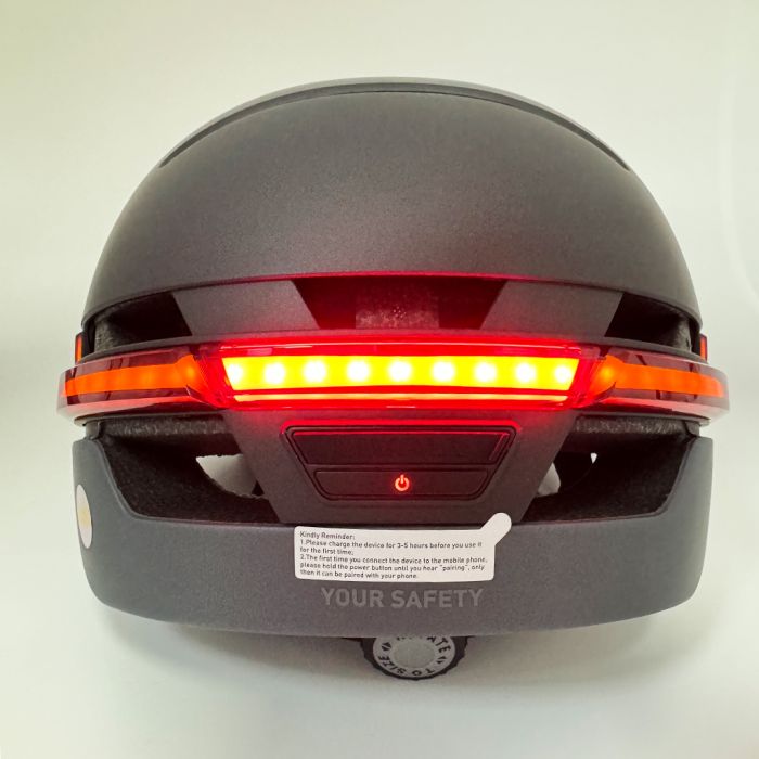 Захисний шолом Livall BH51M NEO (L) Black (57-61см), акустика, мікрофон, сигнали поворотів та стопів, додаток, пульт BR80, Bluetooth (LIV-T1V6MN-5311)