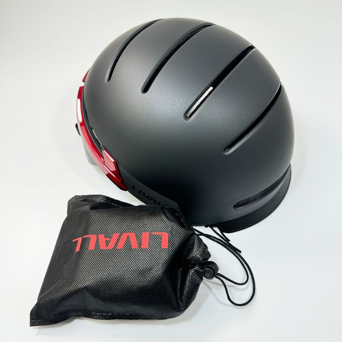 Захисний шолом Livall BH51M NEO (L) Black (57-61см), акустика, мікрофон, сигнали поворотів та стопів, додаток, пульт BR80, Bluetooth (LIV-T1V6MN-5311)