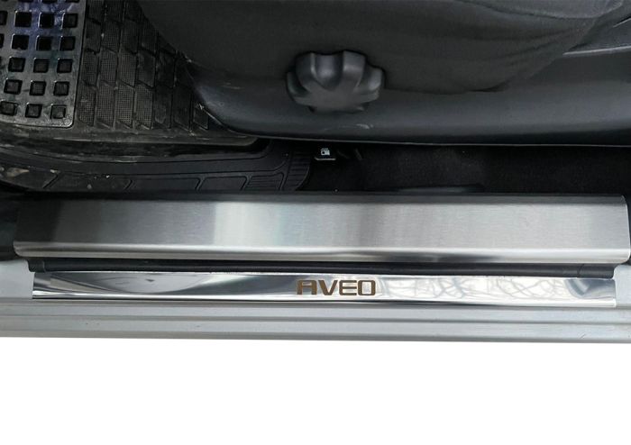 Накладки на дверные пороги Carmos из нержавейки (4 шт.) для Chevrolet Aveo T250 2005-2011 гг