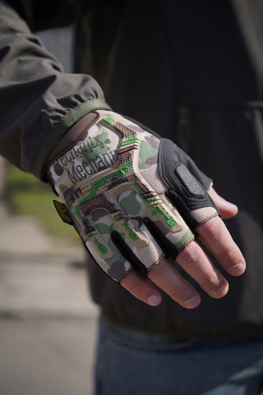 Беспалые перчатки мультикам Mechanix MXK-2