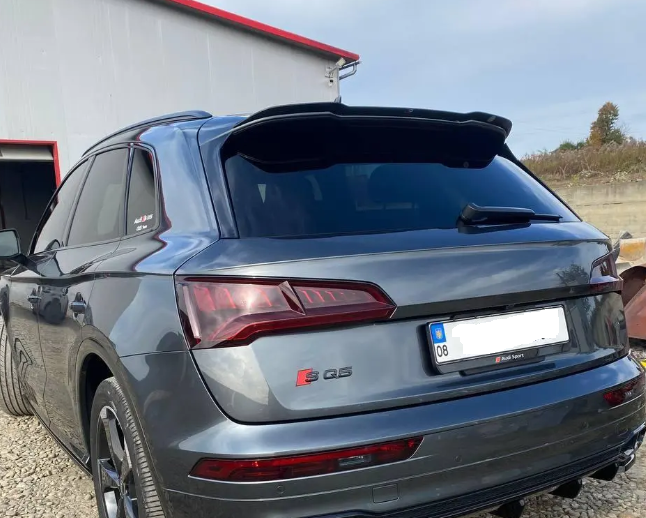 Cпойлер багажника Audi SQ5/Q5 S-line черный глянцевый ABS-пластик (2017-...)