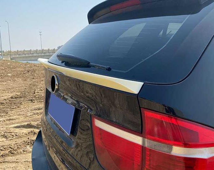 Cпойлер под стекло задней двери BMW X5 E70