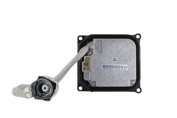 Штатный ксеноновый блок розжига D2/4 (D) (DDLT003) Lexus, Toyota