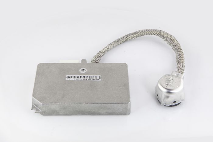 Штатный ксеноновый блок розжига D2/4 (DW) (DDLT002 / KDLT002) Lexus, Toyota, Mazda