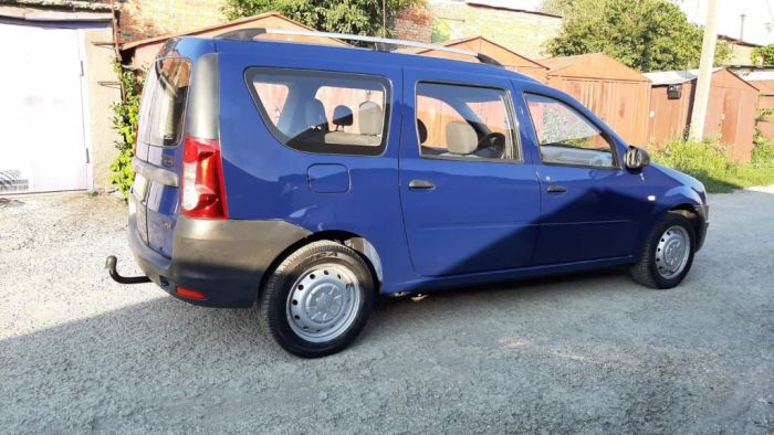 Хромированные Рейлинги Пластиковые ножки для Dacia Logan MCV 2004-2014 гг