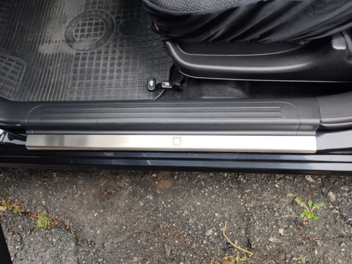 Накладки на дверные пороги Carmos из нержавейки (4 шт.) для Chevrolet Aveo T250 2005-2011 гг
