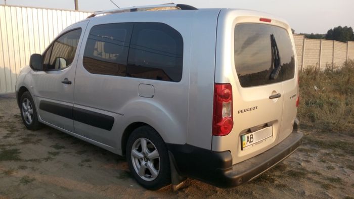 Хромированные Рейлинги Пластиковые ножки для Peugeot Partner Tepee 2008-2018 гг
