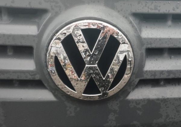 Передний значок (Оригинал) для Volkswagen Caddy 2004-2010 гг