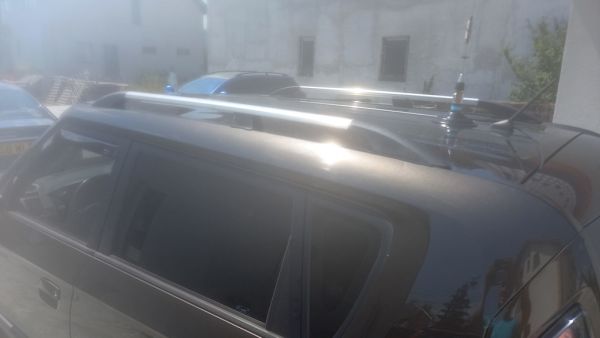 Хромированные рейлинги (пластиковые ножки, установка на клей) для Kia Soul I 2008-2013 гг