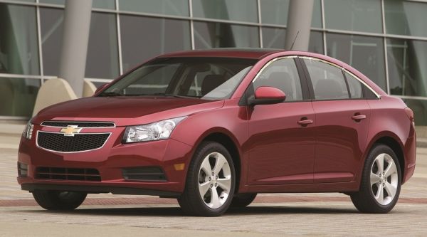 Верхняя окантовка стекла V1 (для версии Sedan, нержавейка) для Chevrolet Cruze 2009-2015 гг