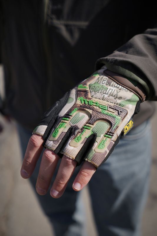 Беспалые перчатки мультикам Mechanix MXK-2