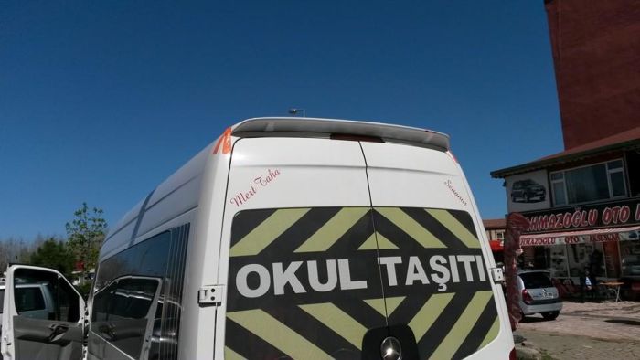 Спойлер Anatomik (узкая модель, грунтованный под покраску) для Mercedes Sprinter W906 2006-2018 гг