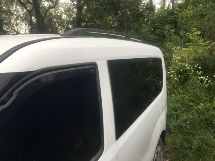 Черные рейлинги Стандарт, Металлические опоры для Fiat Doblo II 2010-2022 гг