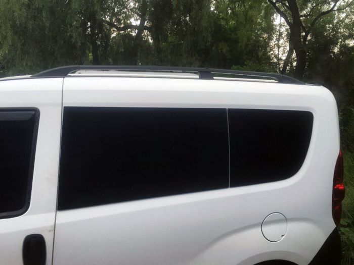 Черные рейлинги Стандарт, Металлические опоры для Fiat Doblo II 2010-2022 гг