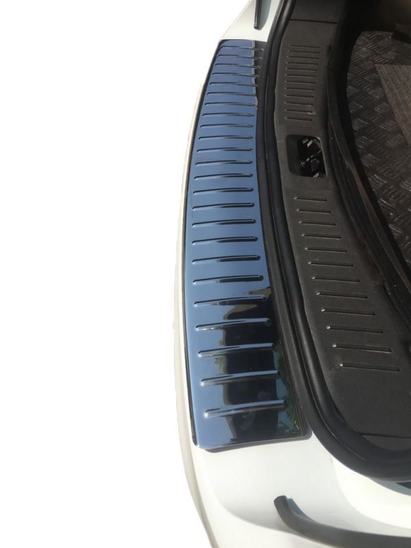 Накладка на задний бампер OmsaLine (нержавейка) для Ford Kuga 2008-2013 гг