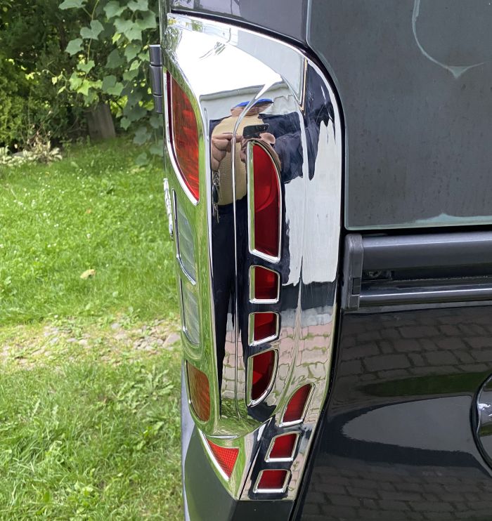 Хромированные накладки на задние фонари с изгибом (2 шт, пластик) для Citroen Nemo 2007-2017 гг