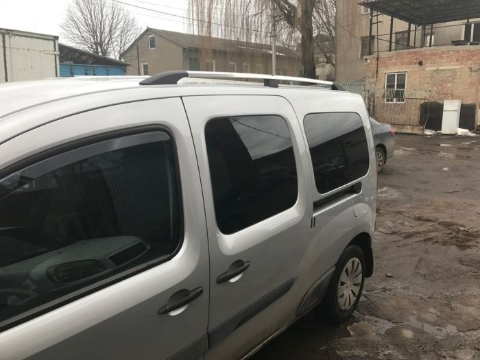 Хромированные Рейлинги Стандартная база, пластиковые ножки для Renault Kangoo 2008-2020 гг