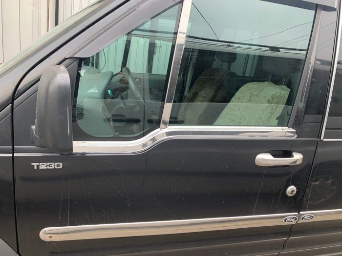 Наружные молдинги окон (2 шт., нержавейка) Carmos - Турецкая Нержавеющая Сталь для Ford Connect 2002-2006 гг